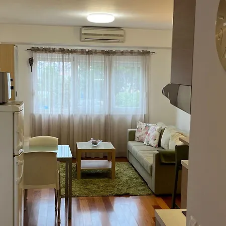 Ni I - One Bedroom With Balcony G